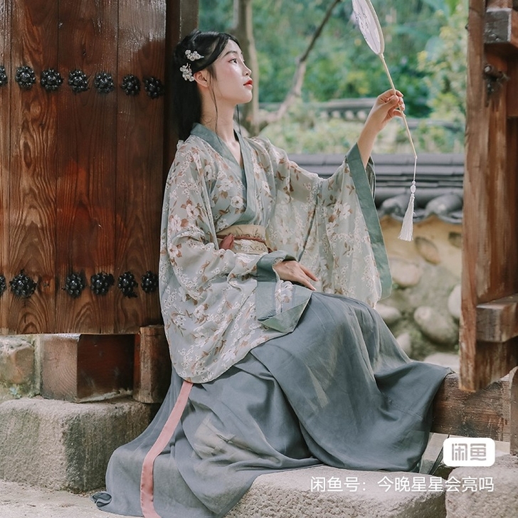 花笑汝/半夏/交领魏晋风汉元素改良汉服一片...