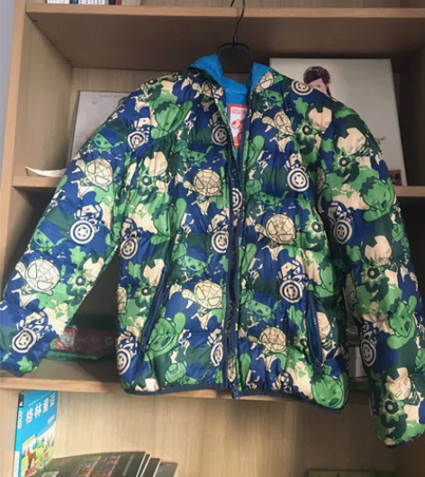 Disney迪士尼复仇者联盟儿童款正品，花...