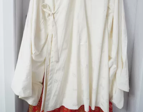 【可换化妆品】兰若庭太平有象  上米色下红...