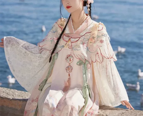 七月夕汉服 空谷  现在官店已经没有了  ...