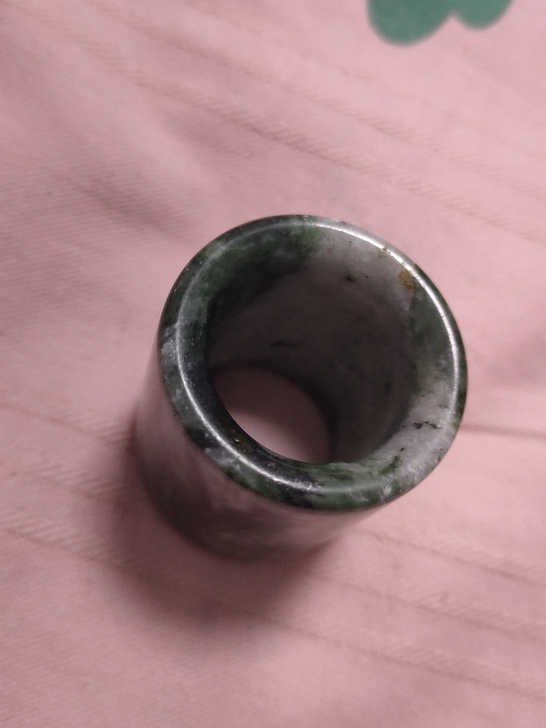 独山玉扳指
