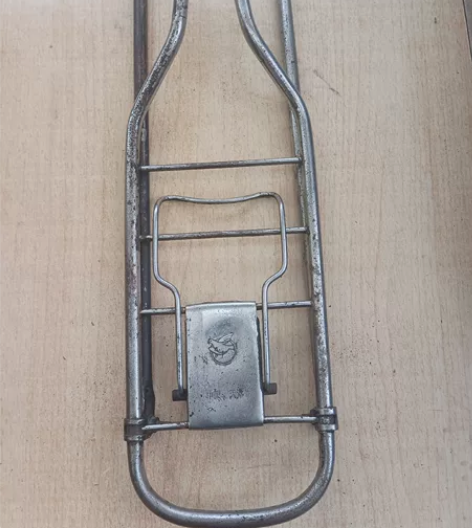 飞鸽自行车衣架，旧拆车梯子，打包包邮。看好...