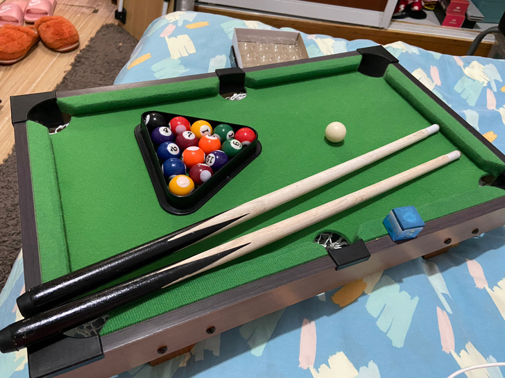 台球迷你桌 带球 带2个球杆 台球桌底下的...