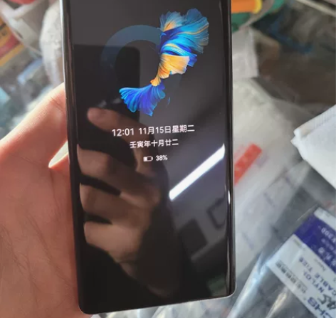 华为mate40pro，白色，无拆修，成色...