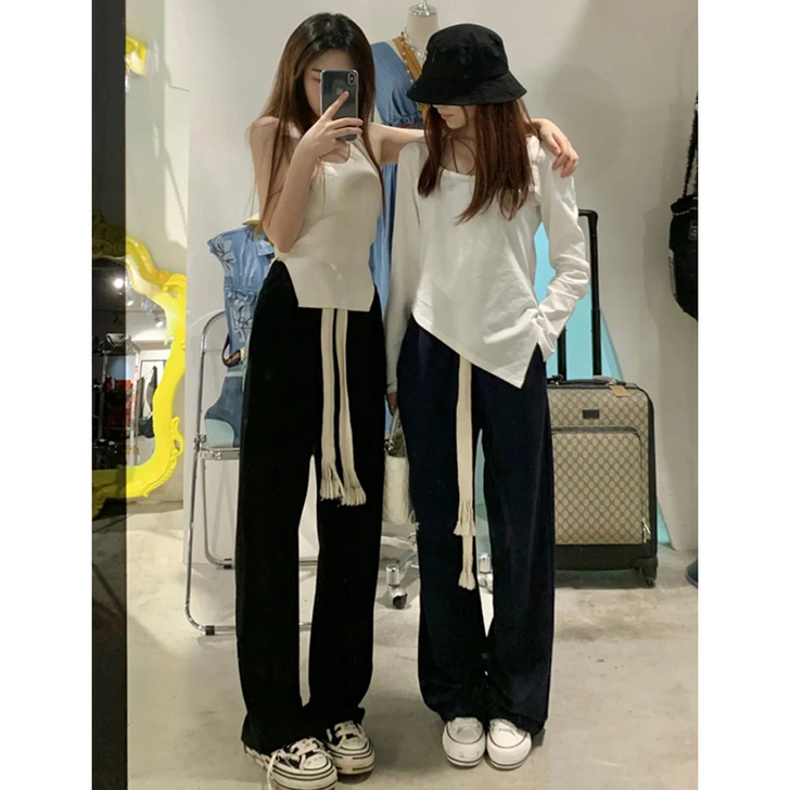 比丽福 休闲裤买回来没穿试了试自己穿着太难...