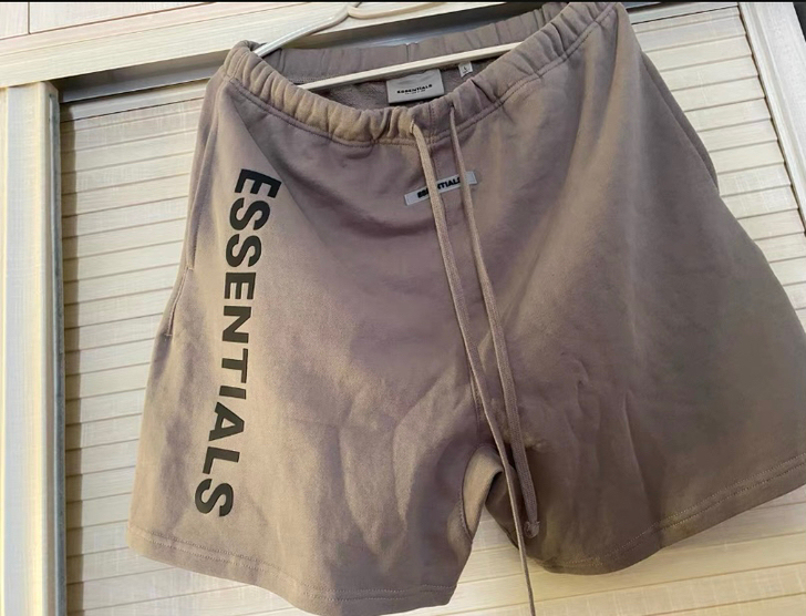 fog复线essentials卡其色短裤，...