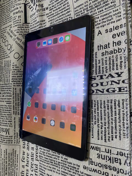 iPad 2019 128g  99新女生...