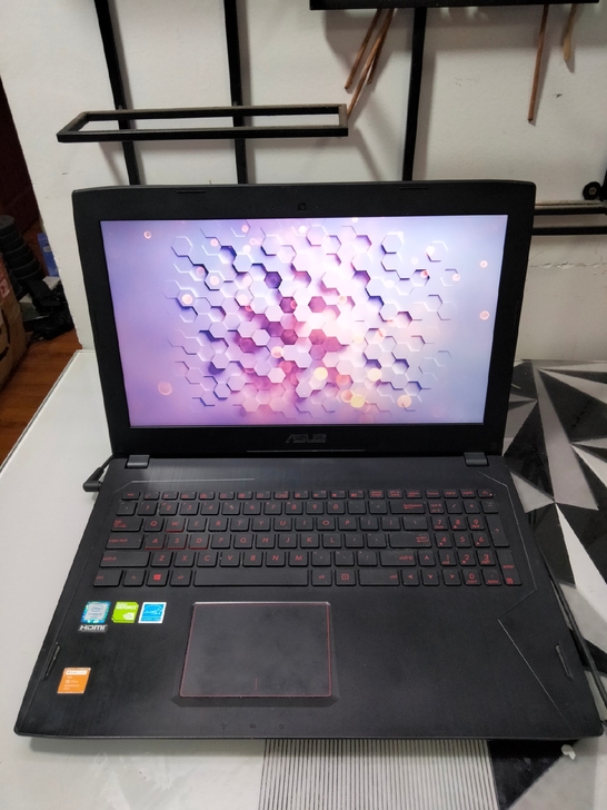 华硕飞行堡垒FX60V笔记本电脑游戏本处理...