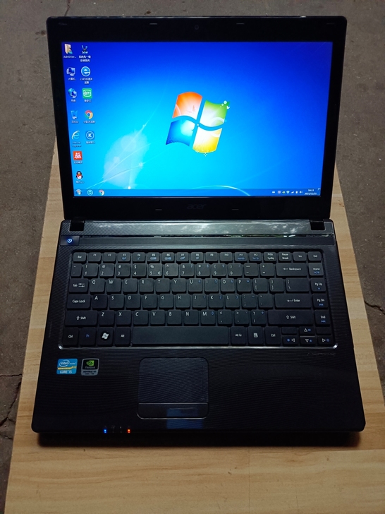 宏碁i5笔记本电脑