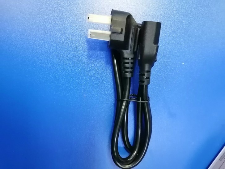 电脑主机显示器电源线：第1种4元一条不包邮...