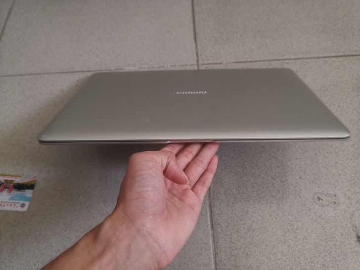 i7超级轻薄学生游戏本 ，外地可邮寄顺丰，...