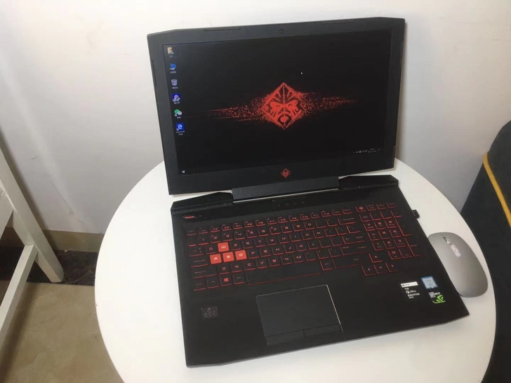 120hz电竞i7-7700h/1050t...