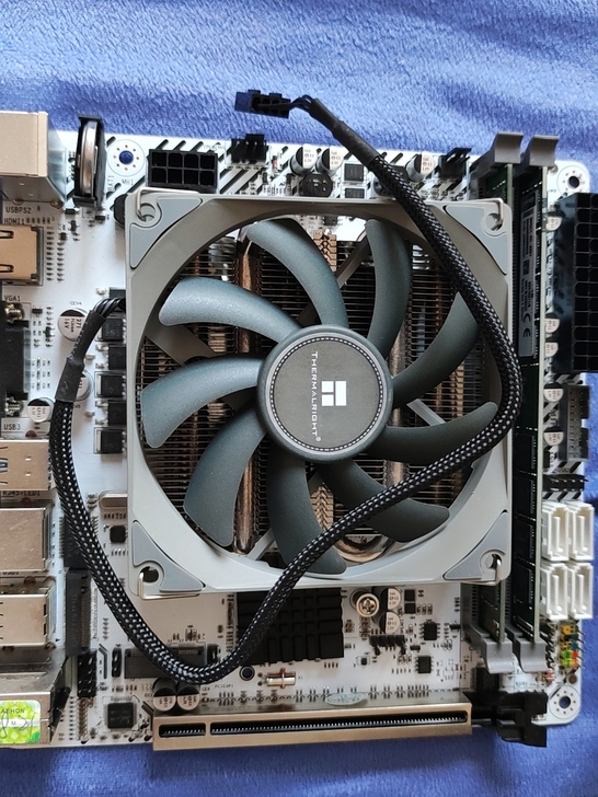 散热 cpu散热风扇 利民 axp90