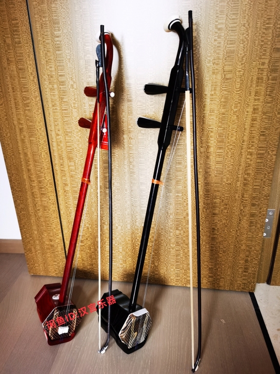 亏本处理全新红木纯手工二胡,原价卖2000...