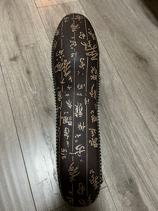 闲置葫芦丝，小瑕疵，如图。