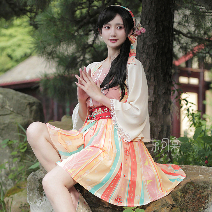 【换or卖】东月棠宋制汉元素,上身穿一下身...