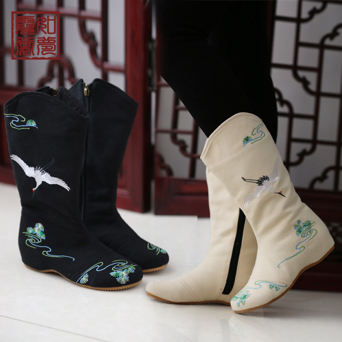 【全新如梦霓裳 汉服仙鹤刺绣靴子】38码，