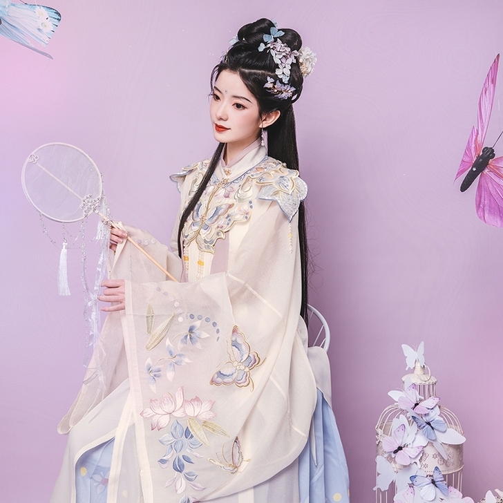 流烟昔泠-采香愿  正品汉服，9成新，穿过...