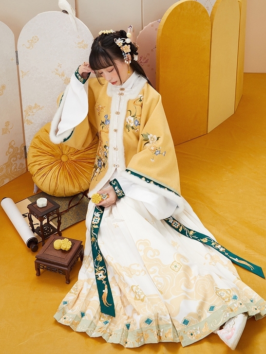 【记录】自己有的汉服，方便约换