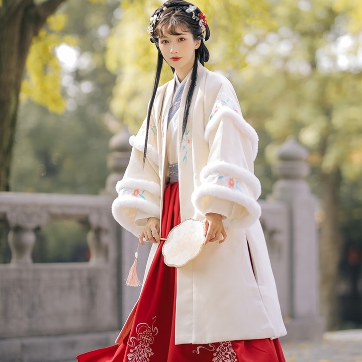 茗月萱 暮雪橙橙宋制加绒披袄，单件M，腾衣...