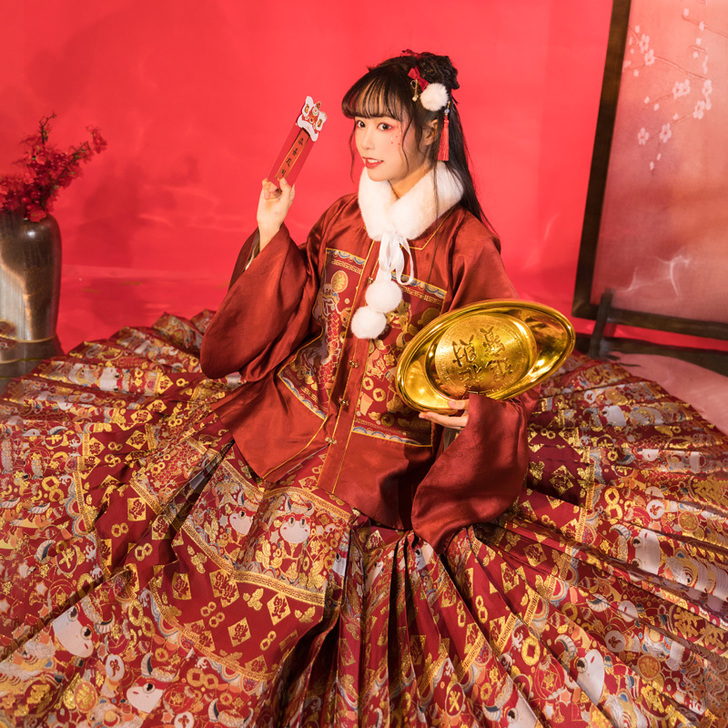 牛转乾坤汉服女正品原创秋冬明制百褶马面裙中...