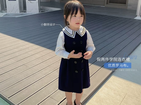 假两件学院风连衣裙 女汉子和乖乖女之间只差...