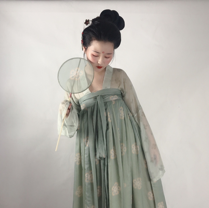 朝桦庄 唐风复原款 L 浅绿色上衫 绿色下...