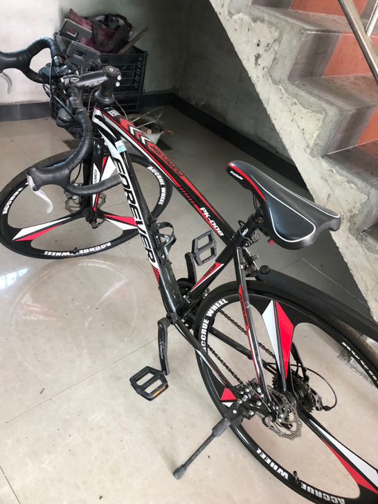 买了就骑了两三次99新原价1688