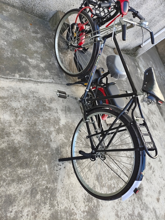 永久自行车，上海永久自行车，纯新车，展厅拍...