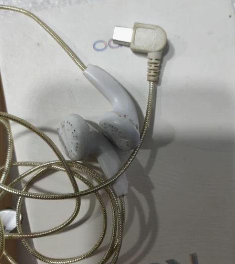 品牌精品，音乐耳机，夏新 感兴趣的话点“我...