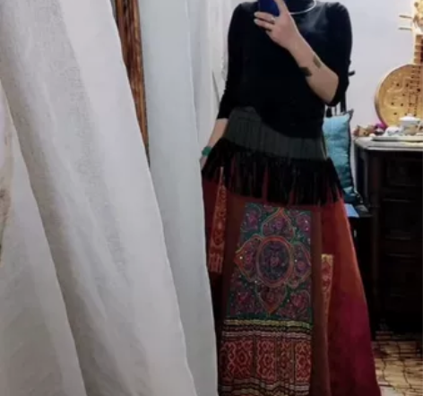 老绣多宝裙，好美 一个人只有将全部身心安置...