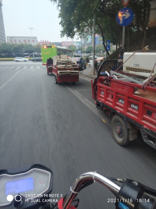 三轮车队.搬家拉货中小型搬家，临时工、装卸...