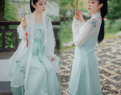 【出/换】汉服汉青月（相思子）s码绝版，仅...