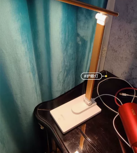 学习桌护眼灯，儿童写字保护视力，触控开关，...