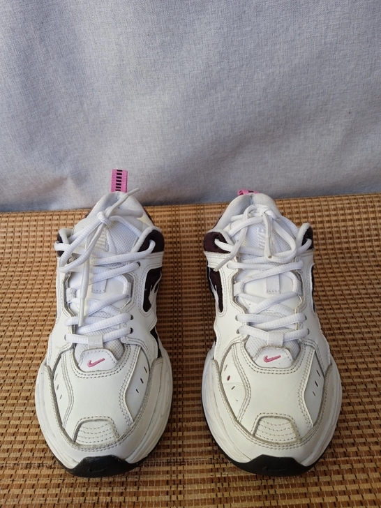 NIKE  耐克  跑步鞋 运动鞋  37...