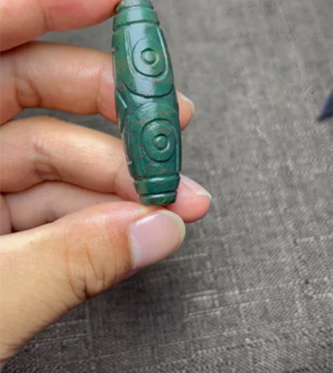 四眼天珠 四眼朱砂天珠 尺寸54*17mm...