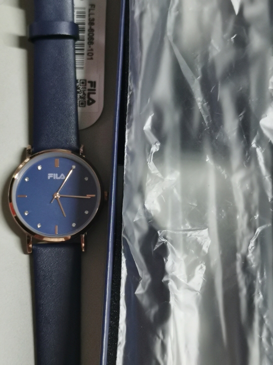 斐乐手表  99包邮