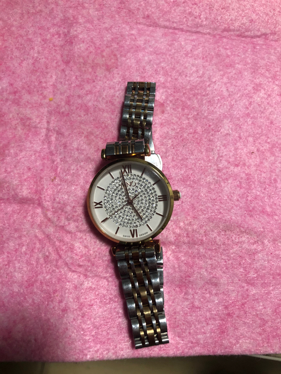 实体店购买 入手半年多 九成新 闲置转让...