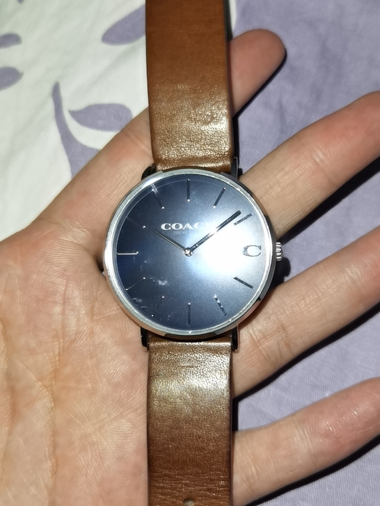 澳洲闲逛购买的coach手表便宜出，没电但...