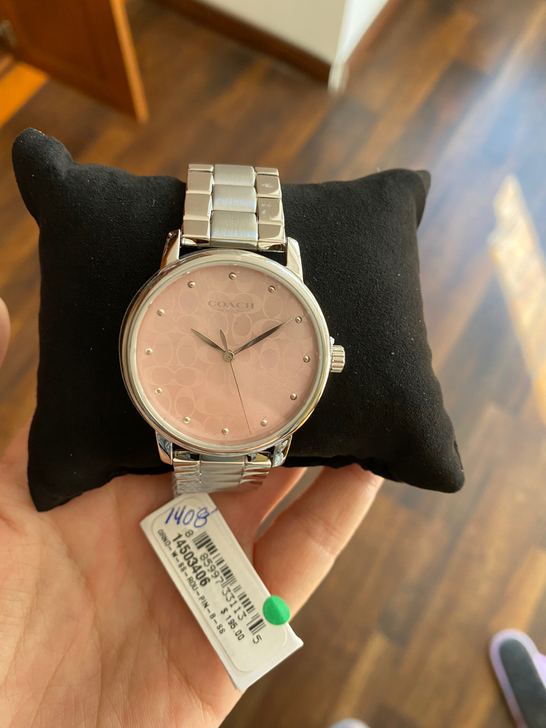 蔻驰手表全新 一次未带，无发票！