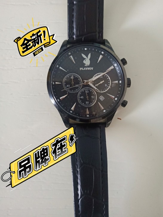 正品全新 ，时尚，包含夜光效果，配套齐全