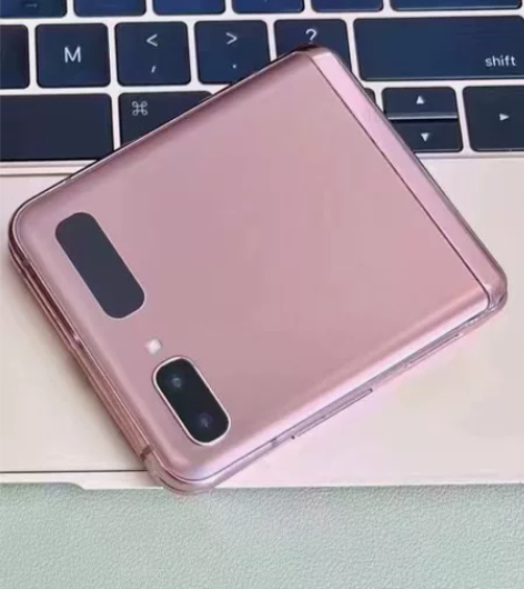 三星f7070手机 感兴趣的话点“我想要”...