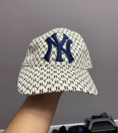 MLB 棒球帽 NY款 感兴趣的话点“我想...