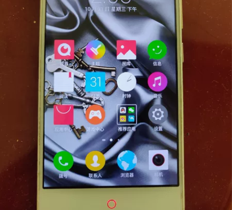 努比亚Z9mini.可以正常使用。 感兴趣...