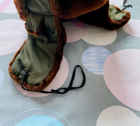 【低价转让全新保暖雷锋帽】 低价转让全新保...