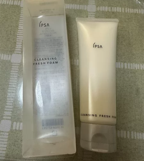 清新洁面有效期21年9年，全新，不介意拍，...