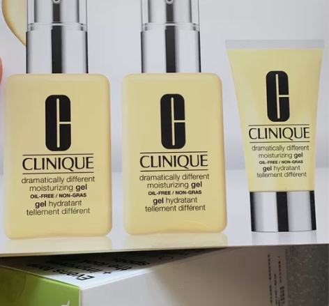 乳液中的百搭王 和那款水搭配都可以 无油款...