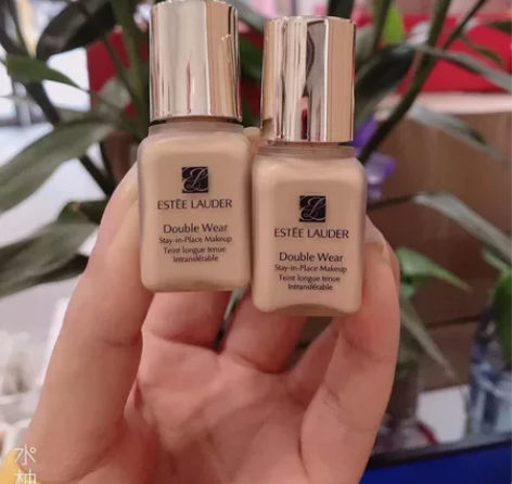 雅诗兰黛DW粉底 7Ml 17# 39一...