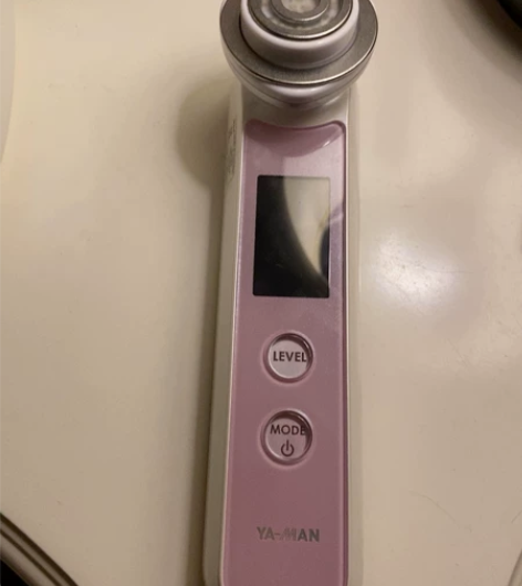 雅萌美容仪 感兴趣的话点“我想要”和我私聊...