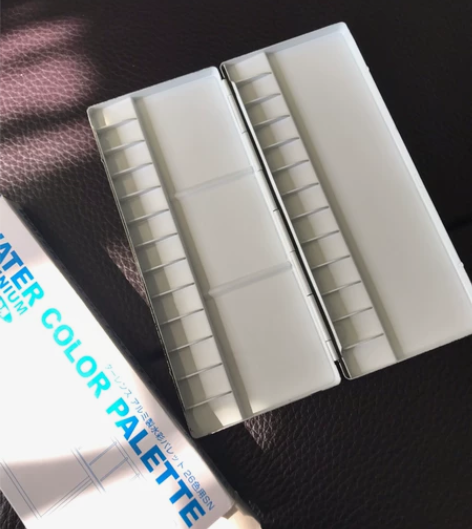 泰伦斯26格调色盒，铝制，没有卡扣的，调色...